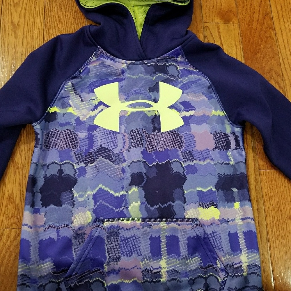 Sold...Under Armour Girl's Hoodie