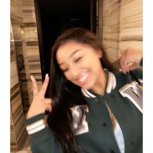 Meet your Posher, Tonia