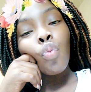 Meet your Posher, Ana