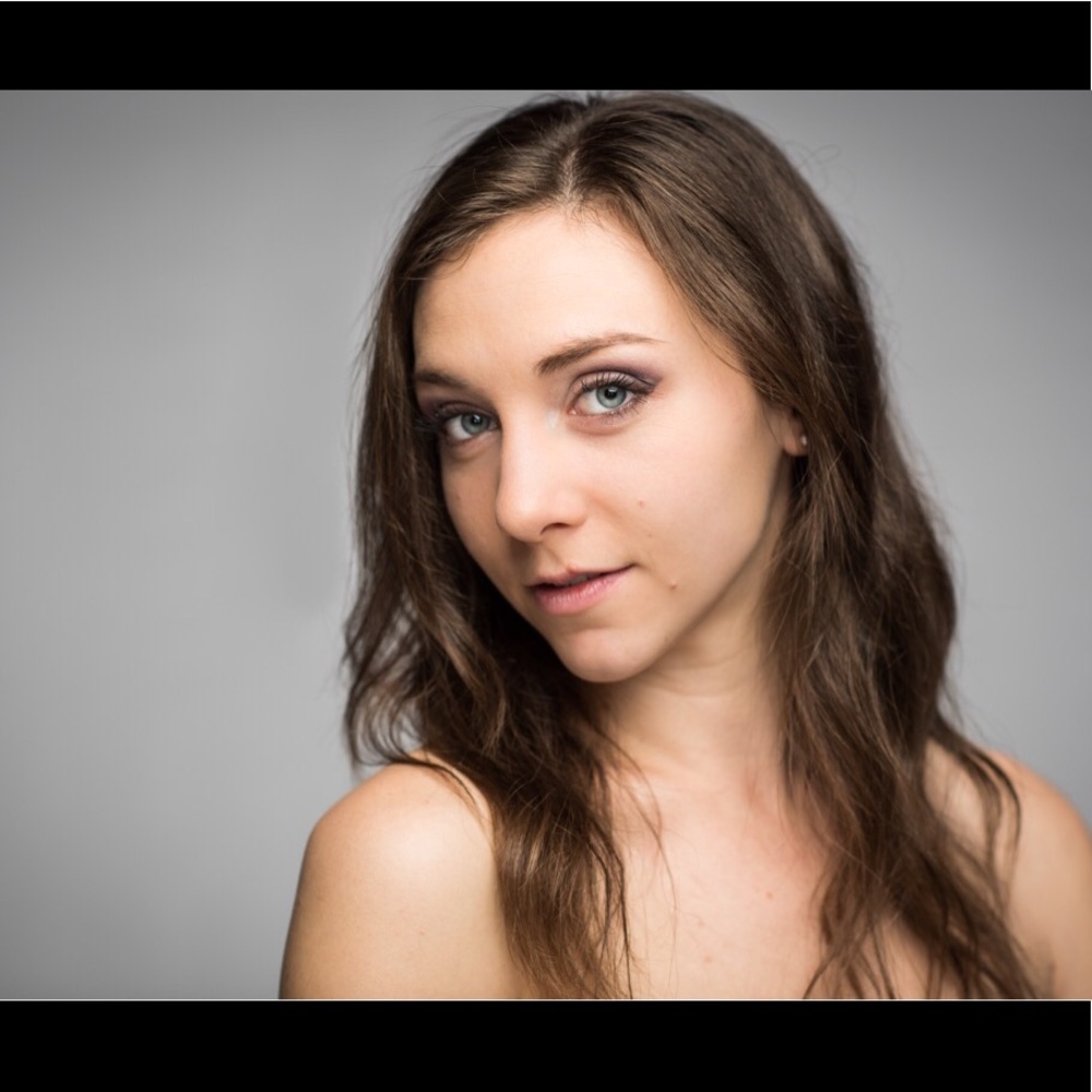 Meet your Posher, Aly