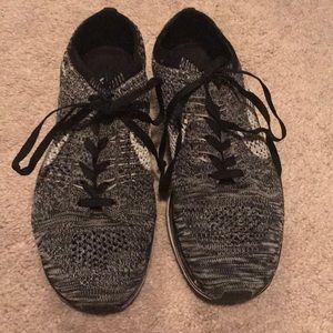 Nike free Oreo style sneakers