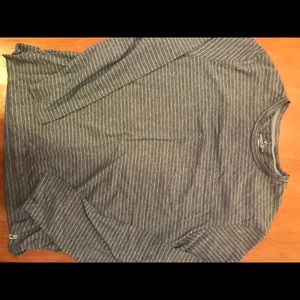 Men’s Large long sleeve crewneck