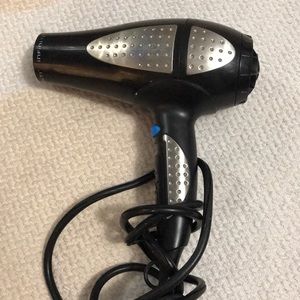 Infiniti blowdryer