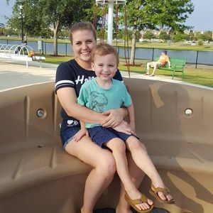 Meet your Posher, Candace