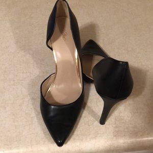 Mossino size 11, black,  pointed toe heels!
