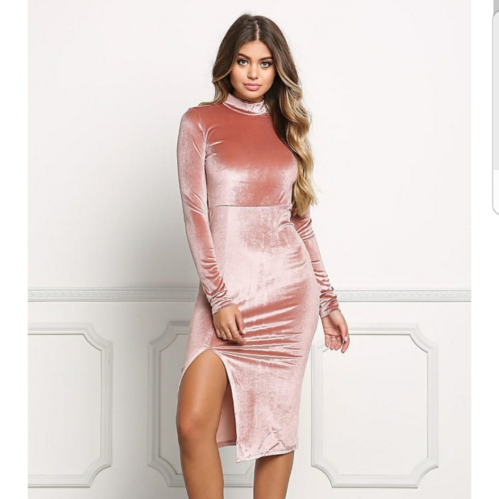Love Culture Blush Velour Bodycon dress