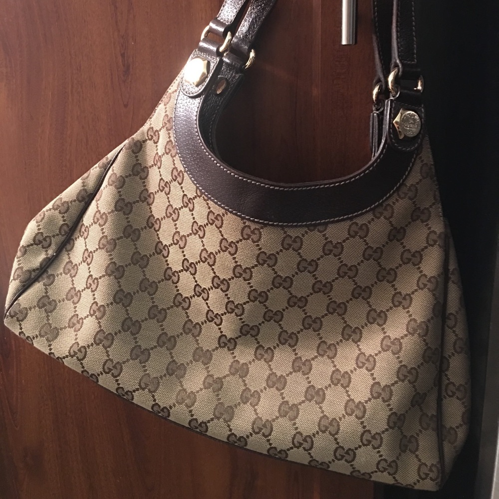 Classic Gucci GG “Charmy” Hobo Bag