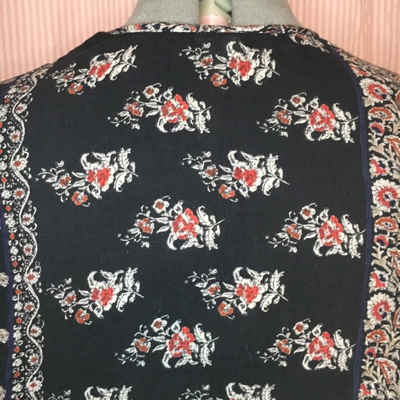 NEW Abercrombie & Fitch Shawl - Picture 3 of 5