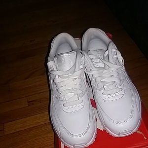 🔥🔥Boy's Nike Air Max 90🔥🔥