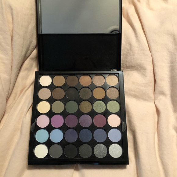 Eye, blush and lip palette 🎨 - Picture 3 of 3