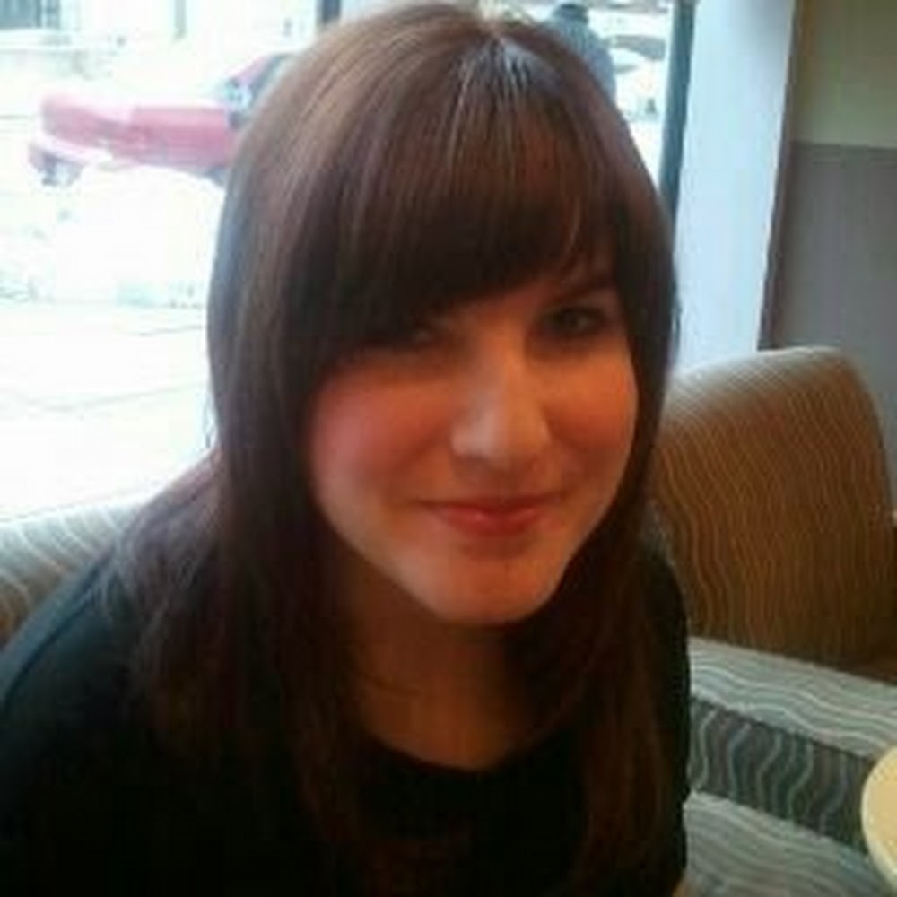 Meet your Posher, Abigail