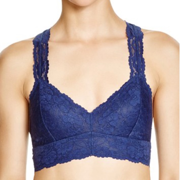 NWT Free People Navy Galloon Lace Racerback Crop - Picture 2 of 5