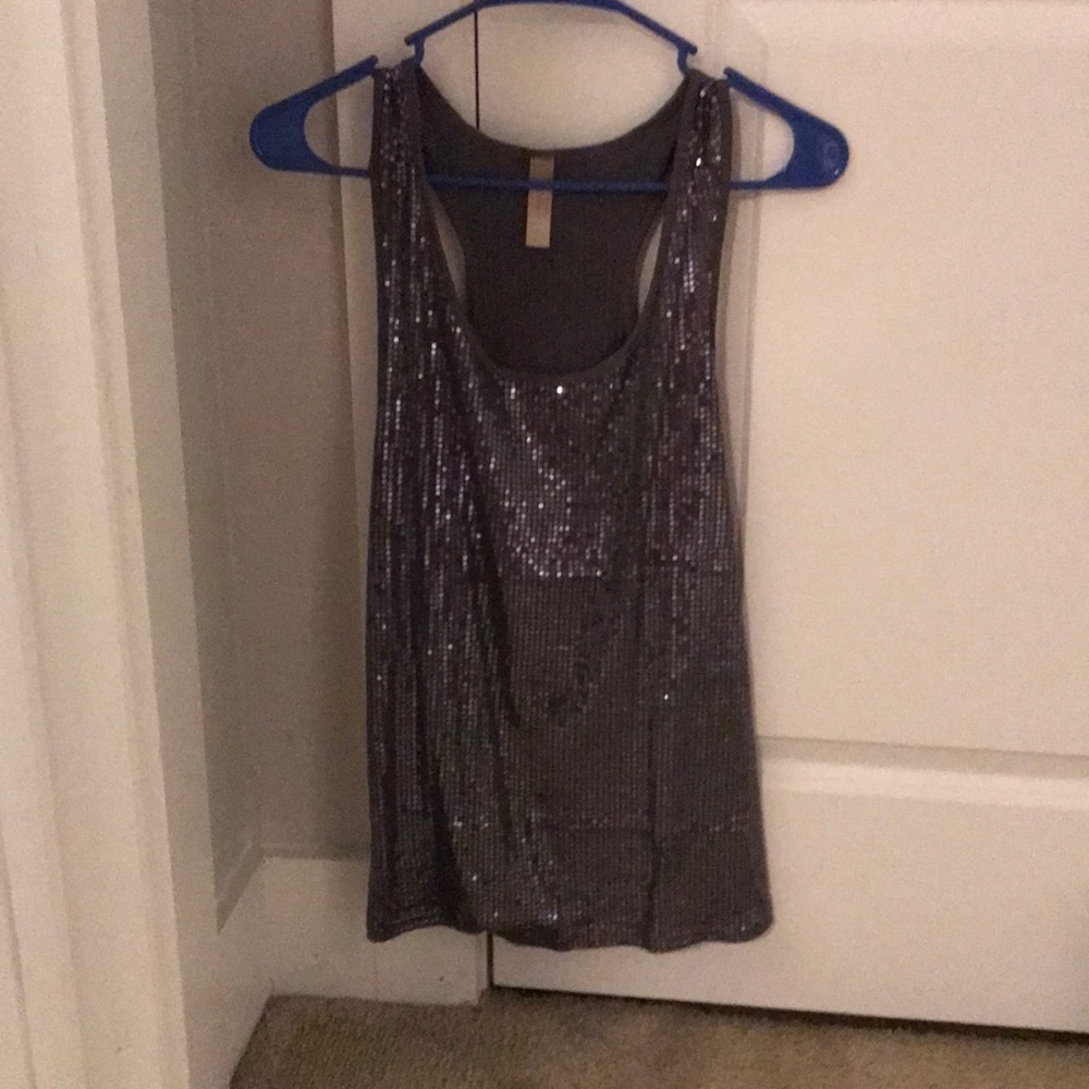 Sequence top (boutique)