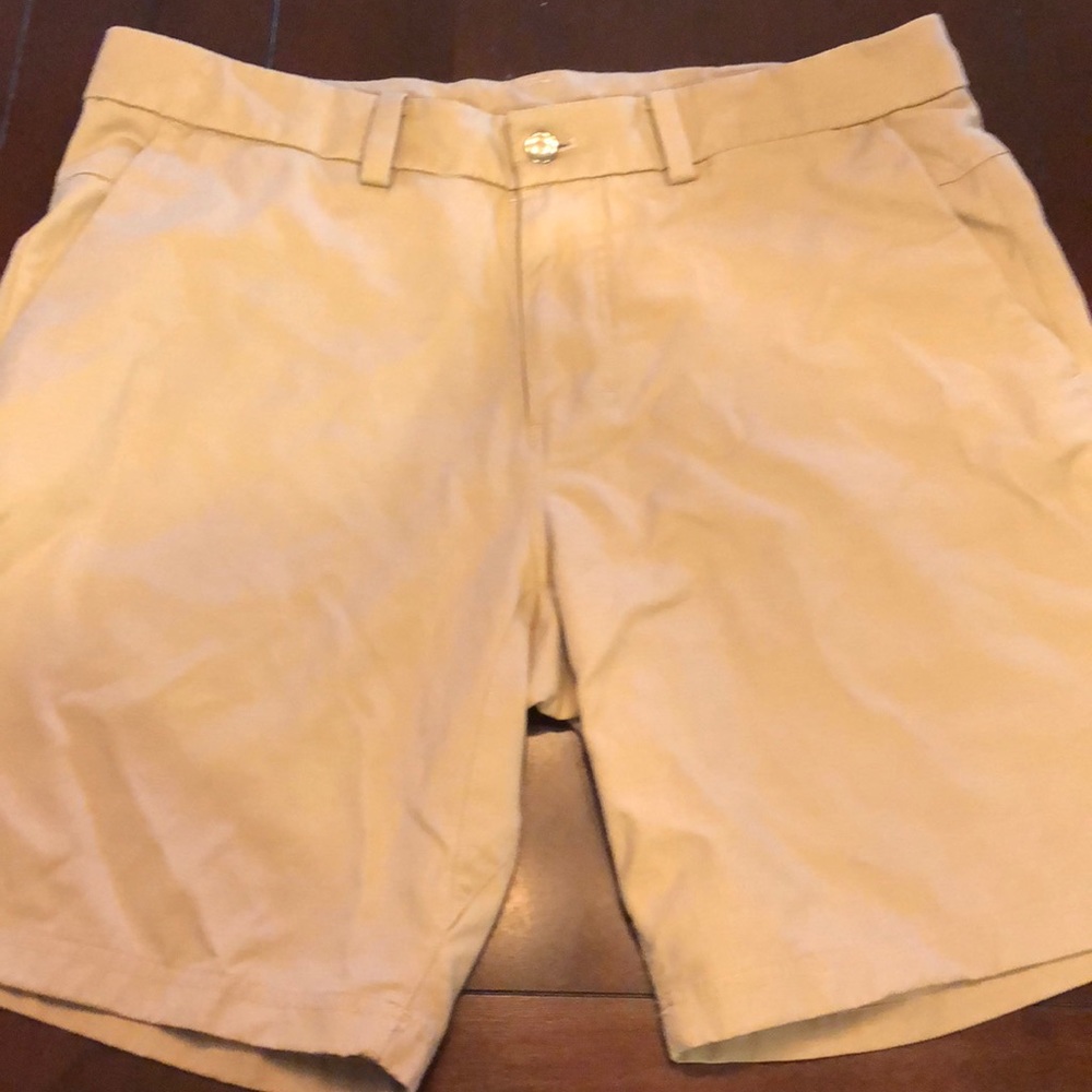 Lululemon Commisshion Short 9” inseam size 38