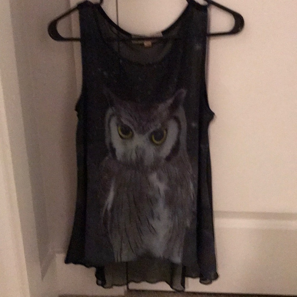 Penelope boutique tops