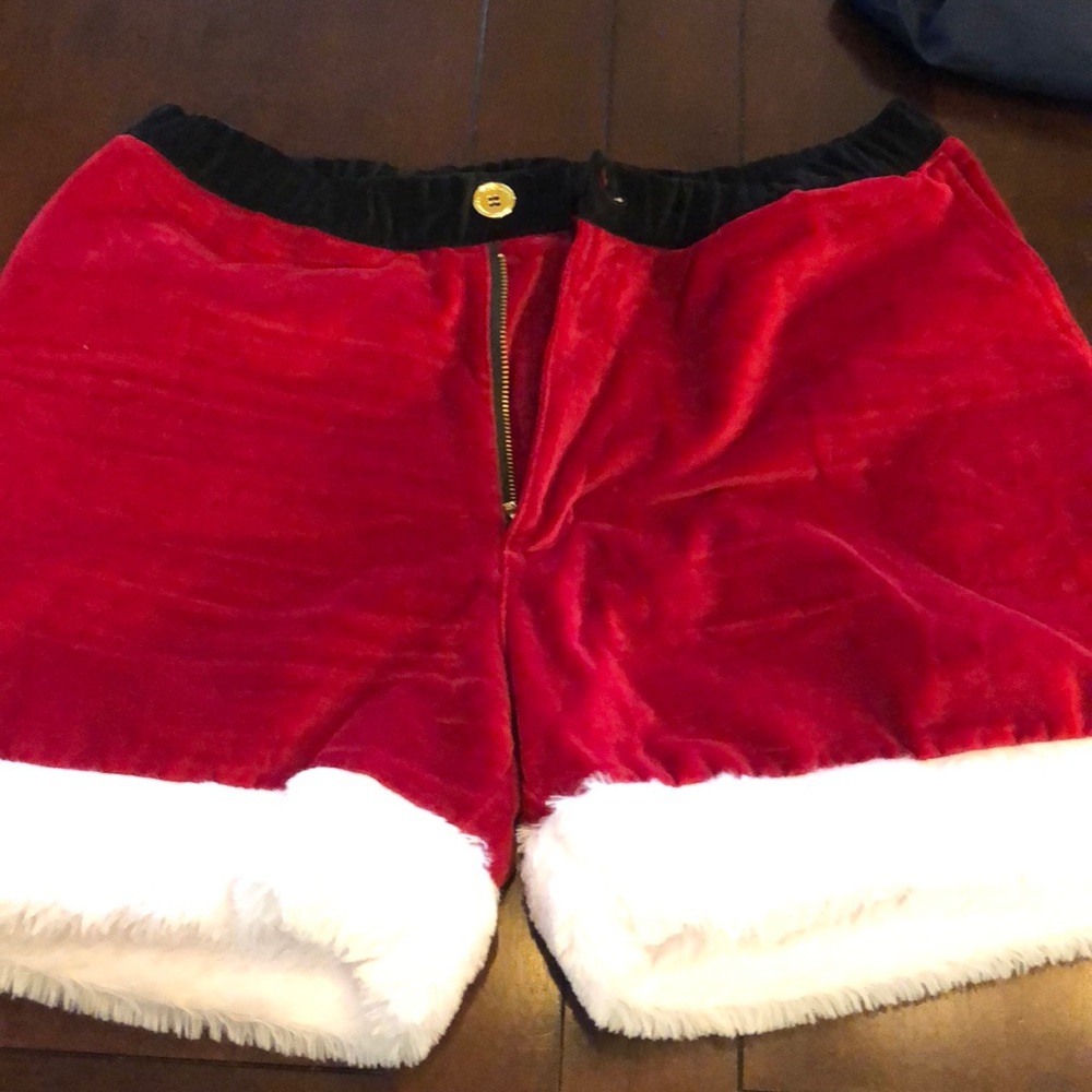 Chubbies 5” inseam Santa shorts sz L, worn once