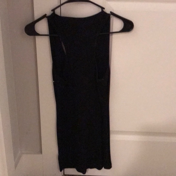 Guess Tank - Picture 2 of 2