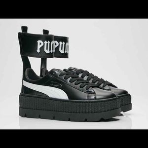 Rihanna Strap Creeper brand new!