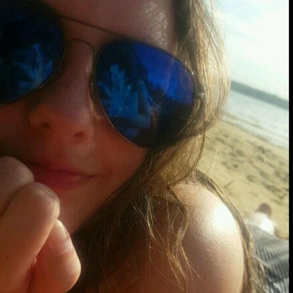 Meet your Posher, Shelby