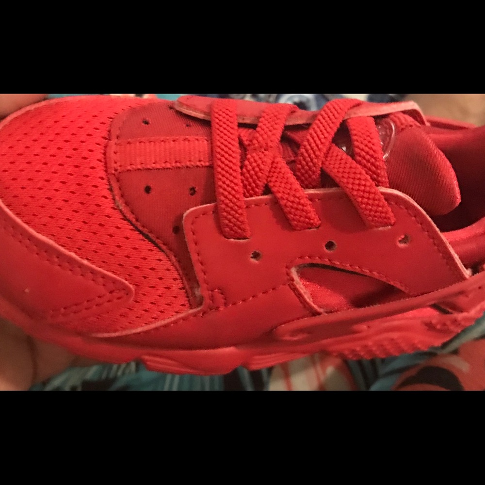 worn once size 8 in toddler boys