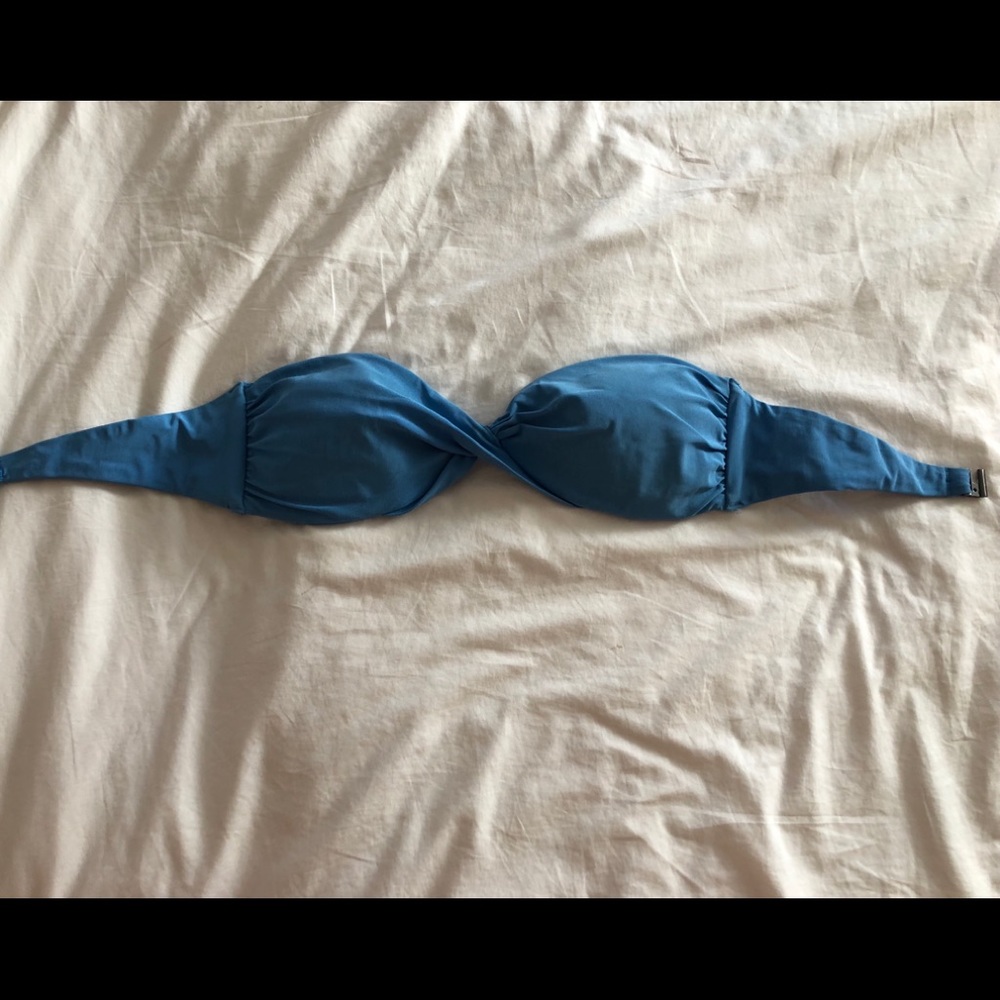 H&M blue bikini top
