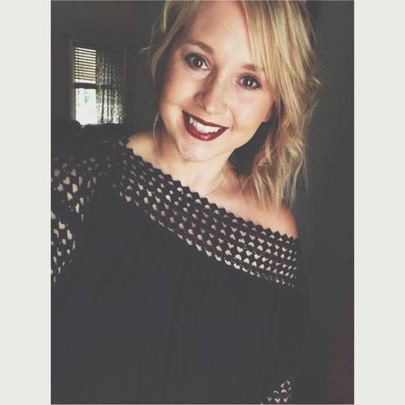 Meet your Posher, Sarah - Picture 1 of 1