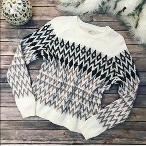 💗Gorgeous Ann Taylor LOFT geometric sweater💗