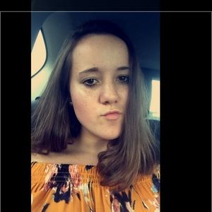 Meet your Posher, Abby