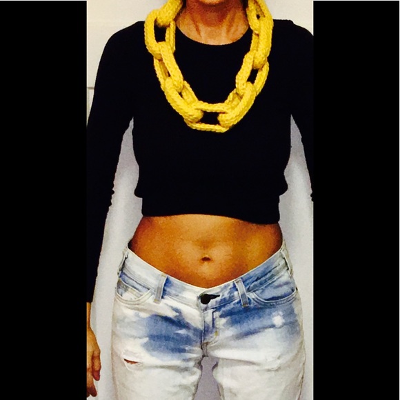 NWT custom made yarn scarf in link chain form - Picture 6 of 7