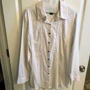 White long sleeve shirt