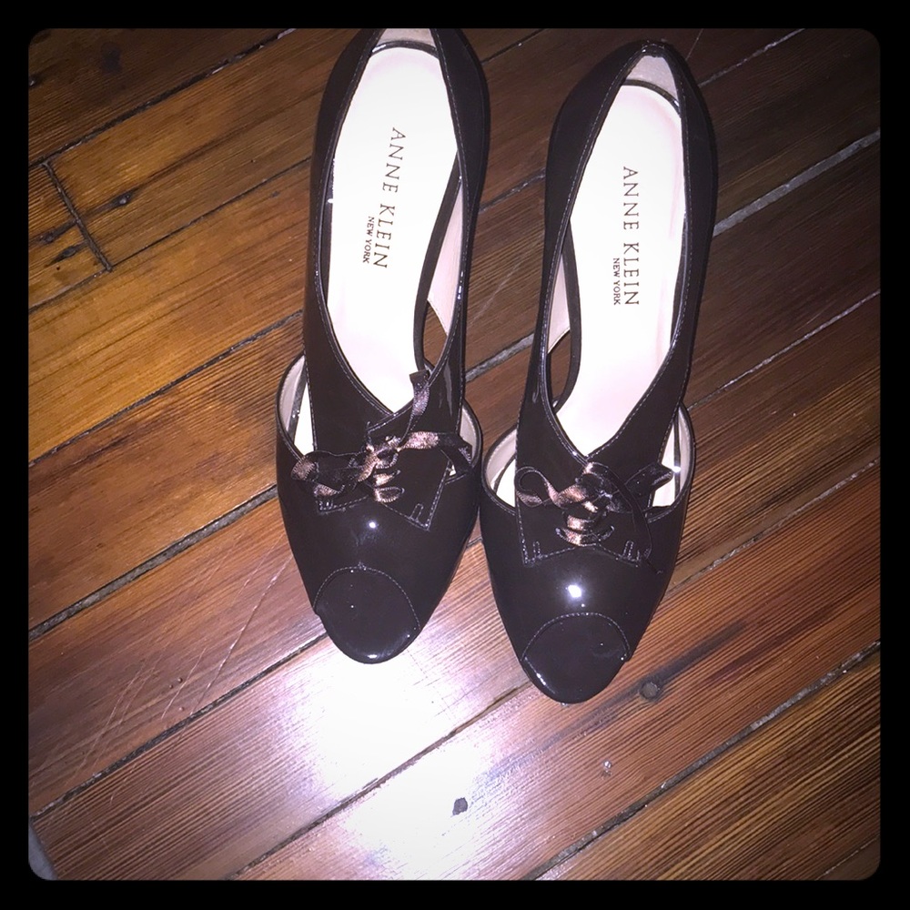 I Anne Klein chocolate brown paten leather.