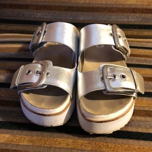 Steve Madden sliver sandals