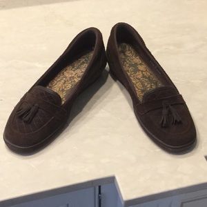 Grasshopper suede flats