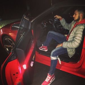 Meet your Posher, Donnie