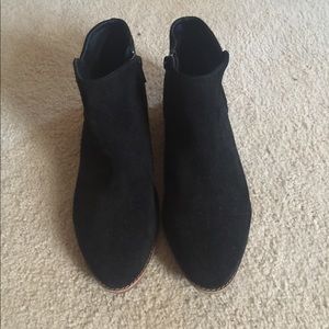 Gianni Bini Black booties