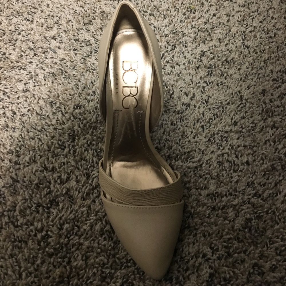 BCBG nude heels