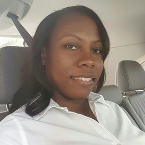 Meet your Posher, Vynette