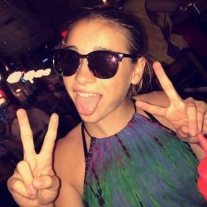 Meet your Posher, Gwenyth