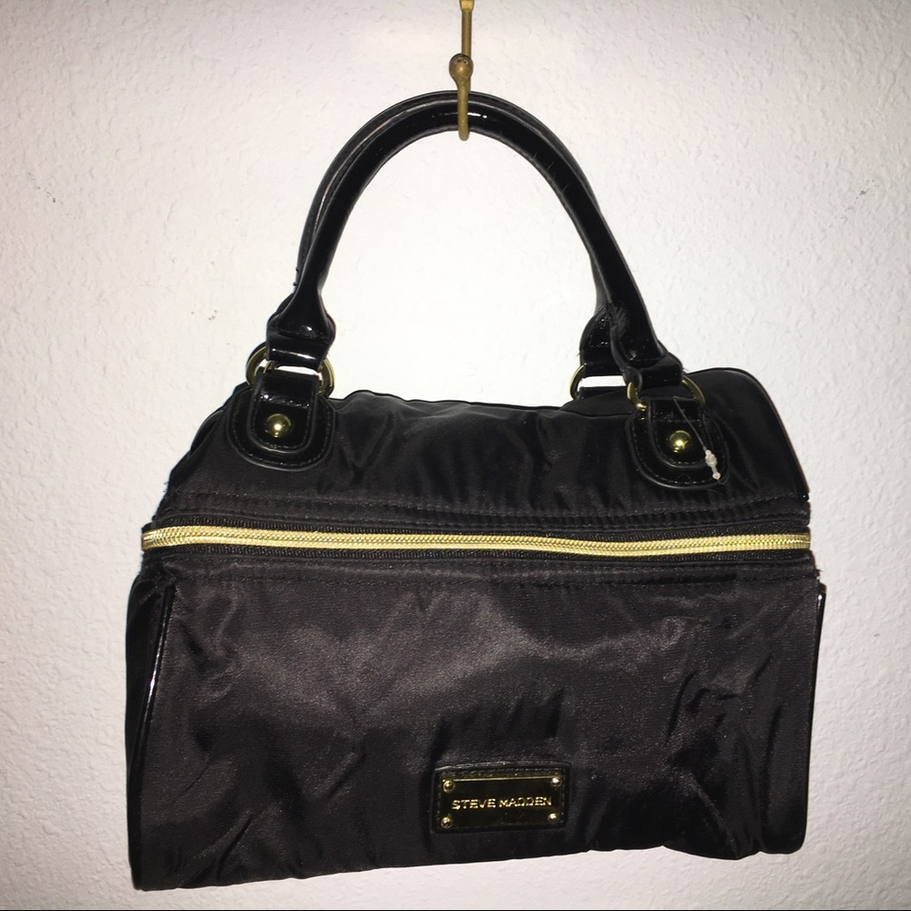 Steve Madden Lunch Case