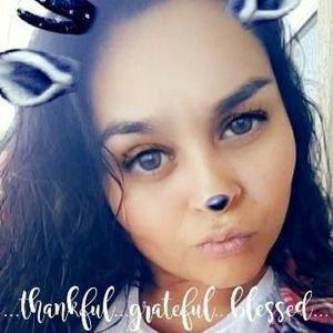 Meet your Posher, Tania