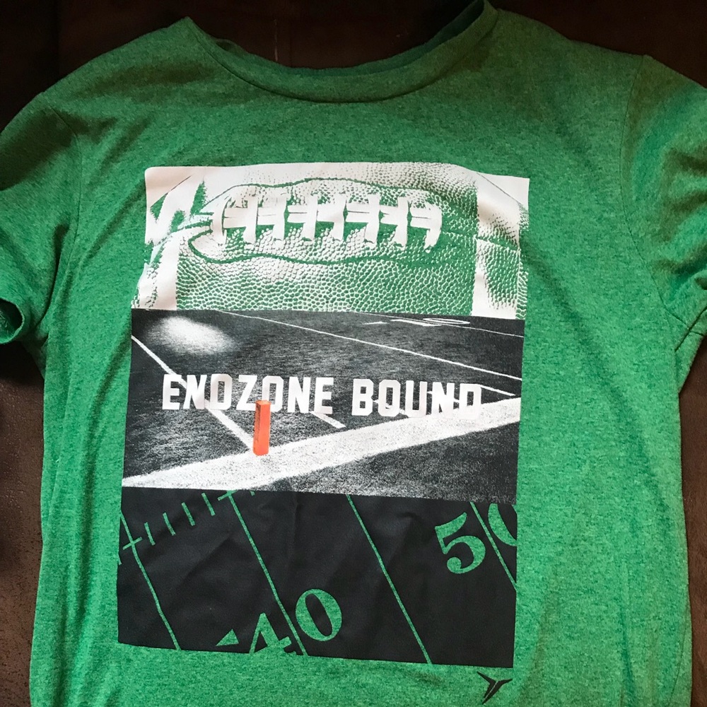 Boys L (10-12) Old navy active shirt