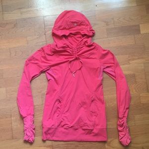 Lululemon in a cinch pullover