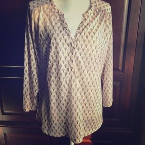 H&M• woman's pink top with air balloon 🎈 print