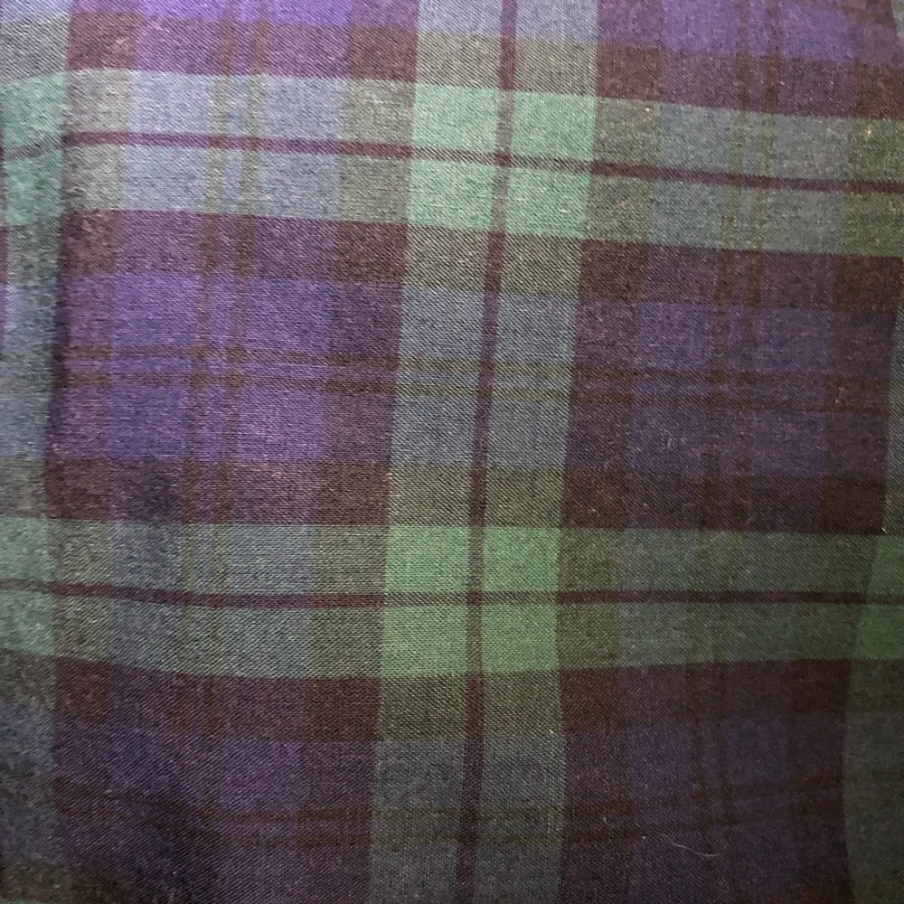 Meet your Posher, Leslie