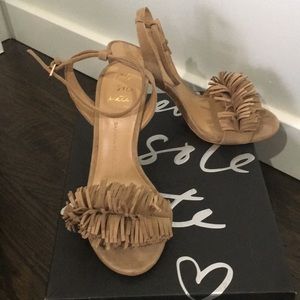 strappy heel with fringe