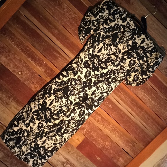 *vintage* Flora Kung Silk wrap dress - Picture 6 of 8