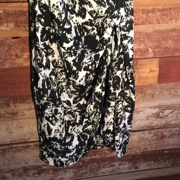 *vintage* Flora Kung Silk wrap dress - Picture 7 of 8