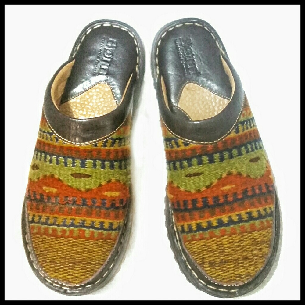 💋 BORN Handcrafted Genuine Wool and Leather Clogs