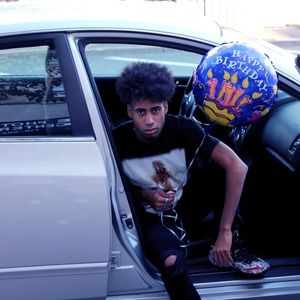 Meet your Posher, Joseph