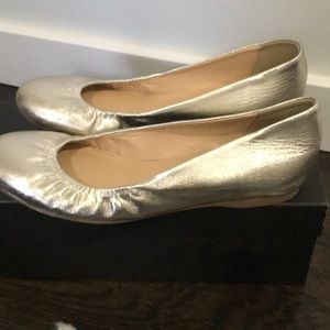 ce ce metallic flats